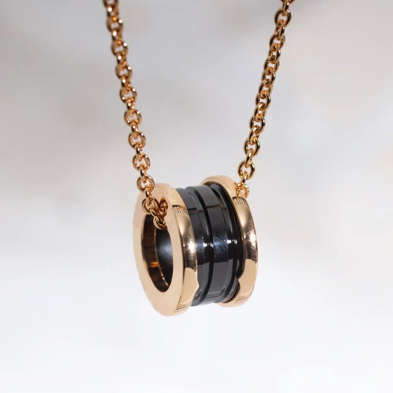 Classic S925 Sterling Silver Black and White Ceramic Necklace for Women Charm Fashion Luxury Jewelry Couple Party Gift