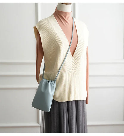 Women Handbags Female Pu Leather Shoulder Bags Large Capacity Crossbody Bags Solid Flap for Women Portable Phone Purse