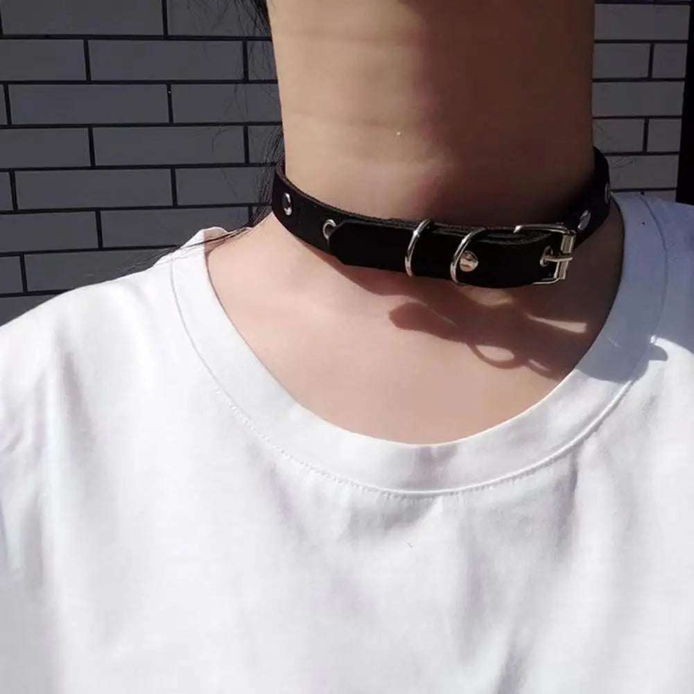 Women Necklace Faux Leather Vintage Punk Style Adjustable Solid Color Bukle Pin Neck Belt Party Club Choker Adult Jewelry