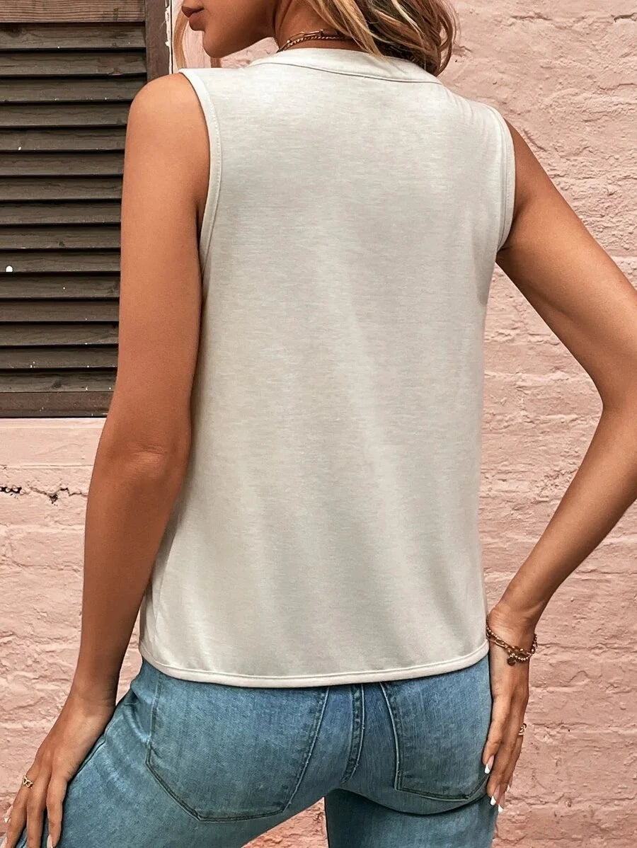 Women's Knitted Top Sleeveless T-shirt Summer New Fashion Style Elegant Pleated V-neck Tank Top Women's Top Tees Loewe Tank Top