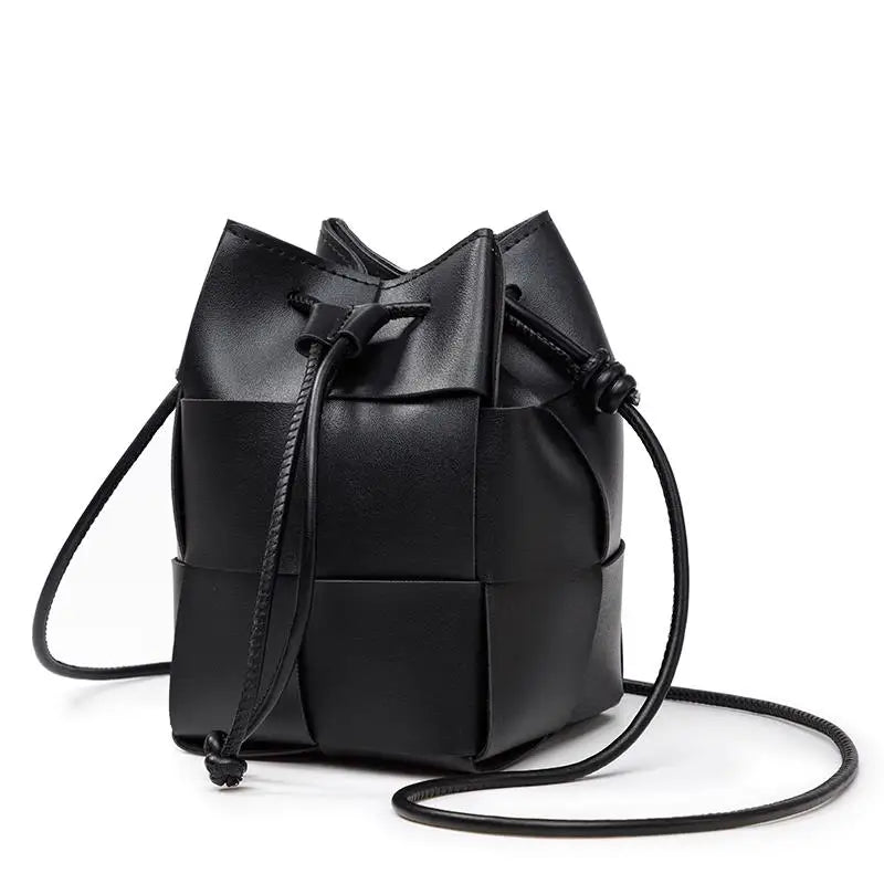 Weave Handbag Women Woven Bags Small Drawstring Bucket Shoulder Messenger Bags Luxury Famous Brand Designer Purse Female bag