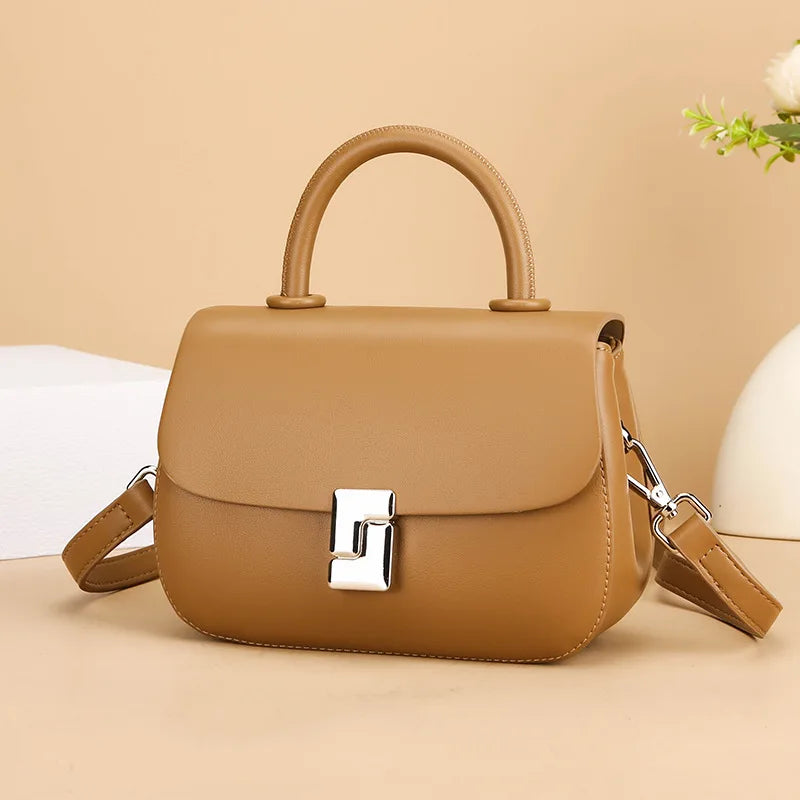 New Women's Bags, Fashionable and Versatile Saddle Bags, Niche High-End Armpit Bags, Single Shoulder Crossbody Bags for Commuting and Shopping