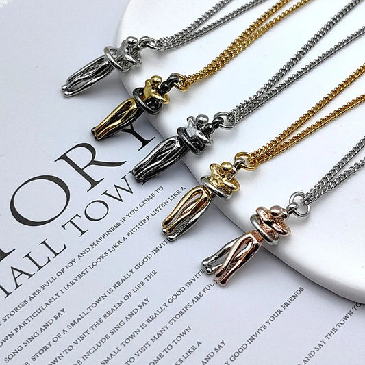 New Creative Couple Embrace Necklace Women's Fashion Collarbone Chain Passionate Couple Necklace Decoration Gift