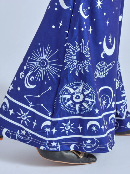 Blue Cashew Flower Printed Bell Pants For Women With Slim Fit High Waist Casual Comfort And High Elasticity