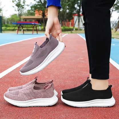 Women's Shoes 2024 Spring New Lightweight, Comfortable, and Fashionable One Step Anti slip Leisure Breathable Walking Shoes