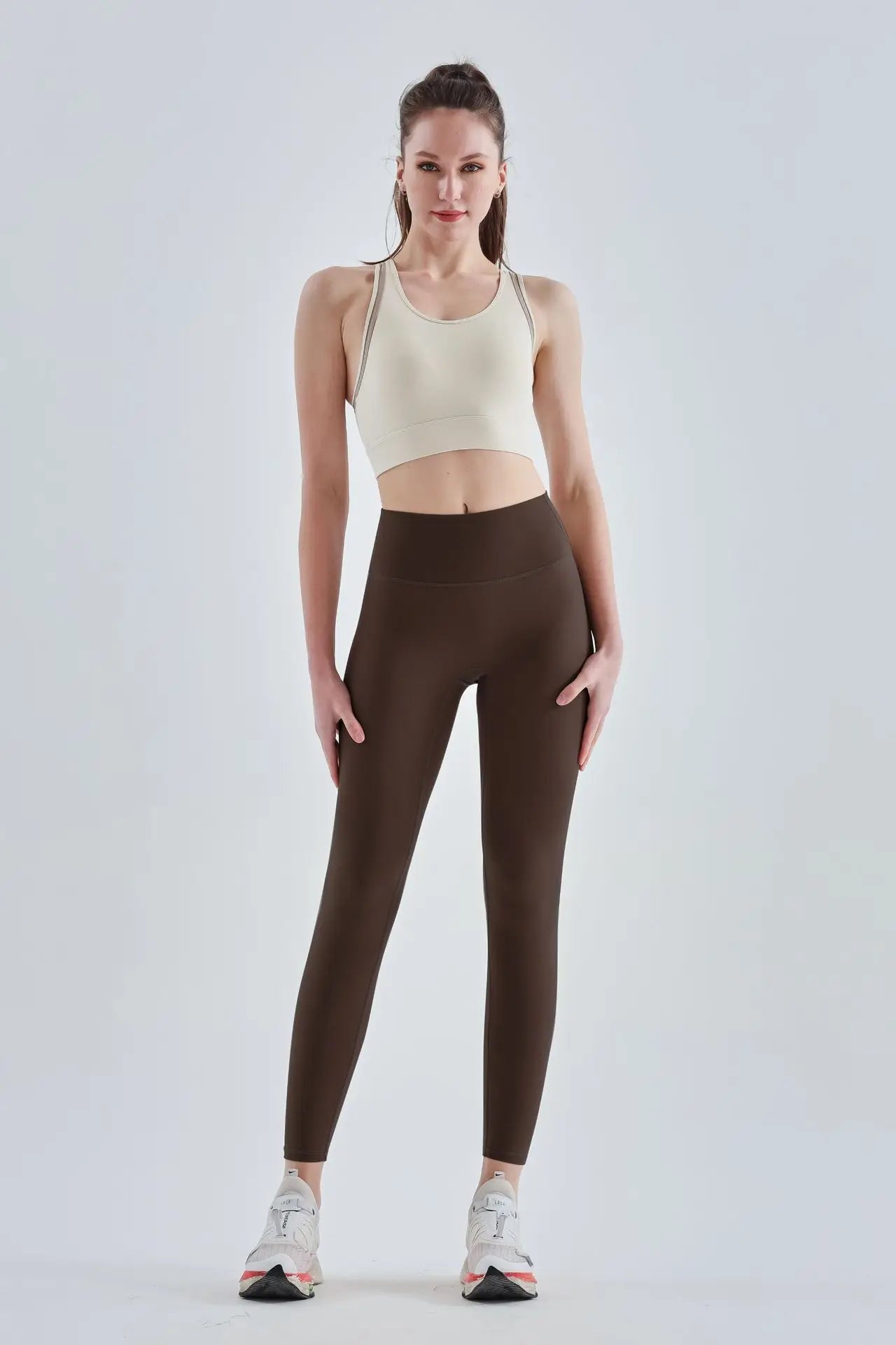 High waisted yoga pants for women, thin and nude, with no awkward lines, tight fitting and hip lifting sports and fitness pants,