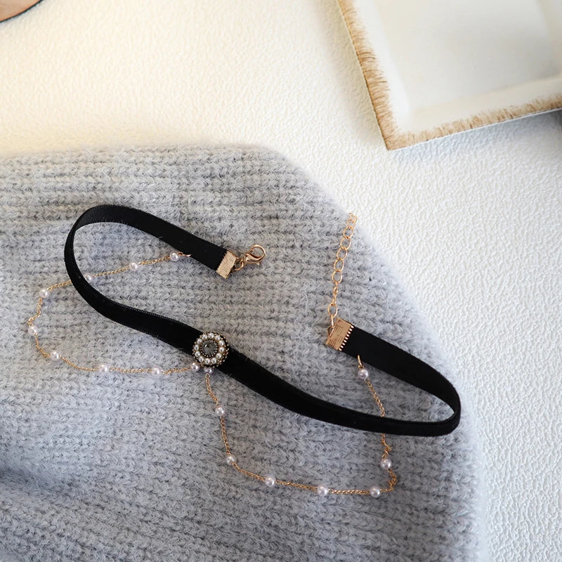 Black Choker Necklace For Women Elegant Lace Velvet Stretch Chain Gothic Flower Short Clavicle Neck Cord Aesthetic Jewelry Gift