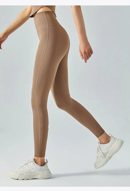 Yoga pants with no awkward lines, tight fitting, high elasticity, high strength, naked sensation, quick drying, fitness training