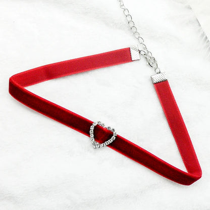 Fashion Lace Necklace For Women Adjustable Elegant Snowfake Strawberry Pendant Velvet Choker Necklace Collar Party Jewelry Gift
