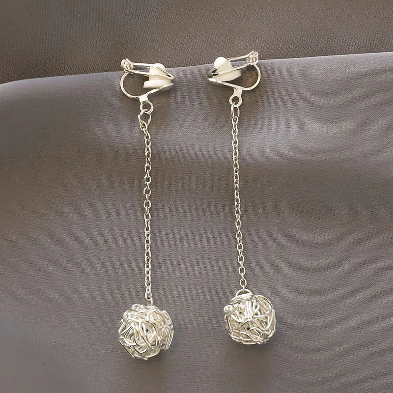 Korean Style Clip on Earrings No Pierced Earrings Women's Party Birthday Fashion Flower Heart Cute Cuff Earrings Ear Clip Gift