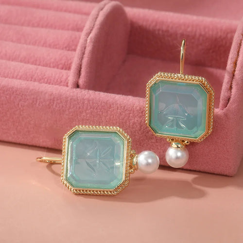 A Pair of Elegant Blue Earrings, Vintage Jewelry, Imitation Pearl Earrings, Decorative Art Earrings, A Gift for Mom