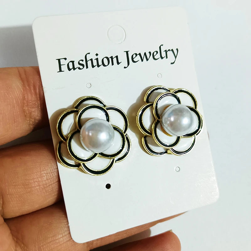 Vintage Camellia Earrings Velvet Bow Earrings for Women Luxury Jewelry Earrings Woman Stud Earrings