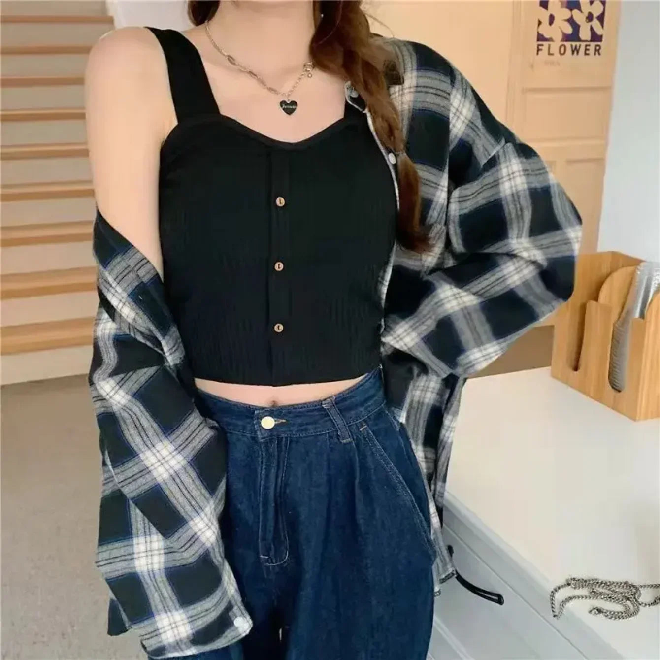 2025 Women's Cropped Tops with Bra Pads Summer Corset Korean Suspenders Vest Sexy Camisole Slim