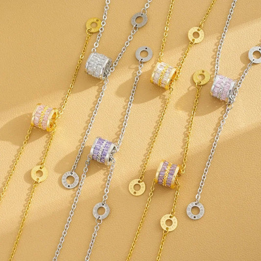 The new large-waist necklace is a high-end and versatile accessory for women with a light luxury and niche design