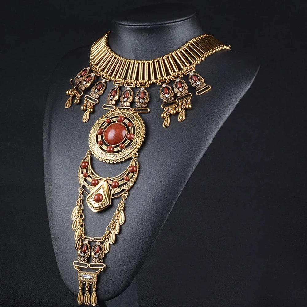 European American Exaggerated Pendant Necklace for Women Vintage Baroque Sexy Choker Collar Charm Statement Necklaces Jewelry