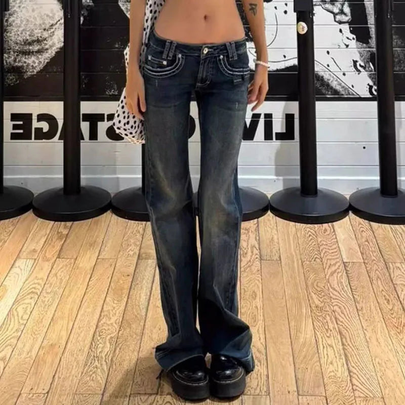 Vintage High Street Low-Waisted Jeans Women 2025 New All-Match Wide Leg Y2K Denim Trousers Female Sexy Slim Fit Flares Pants