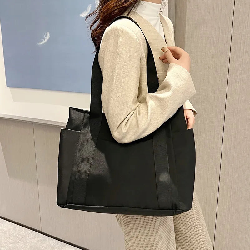 Women's Bag Solid Color Tote Bag Commuting Shoulder Bag Leisure Simple Mommy Go Out Bag Large Capacity Nylon Handbag