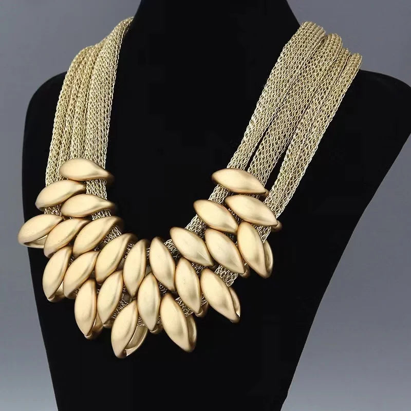 Choker Necklace Jewellery for Women Multilayer Short Necklace Collar Women's Clothes Accessories