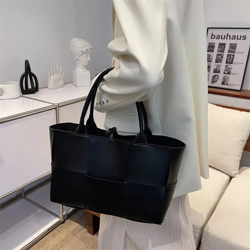 Large Capacity Handbags for Women 2022 Fashion Leather Woven Tote Bags Designer Solid Color Lacing Plaid PU Shoulder Bags