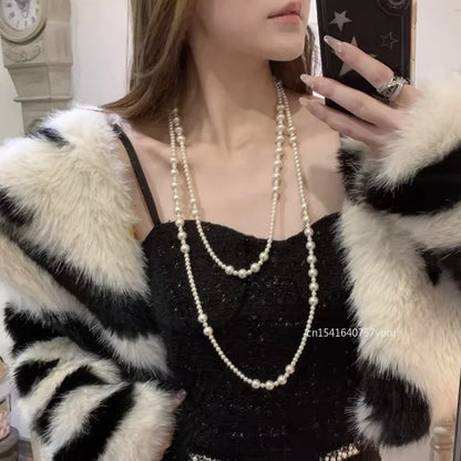 Luxury Necklace Multi-layered Pearl Necklace for Women Fashionable Long Chain Dress Accessory
